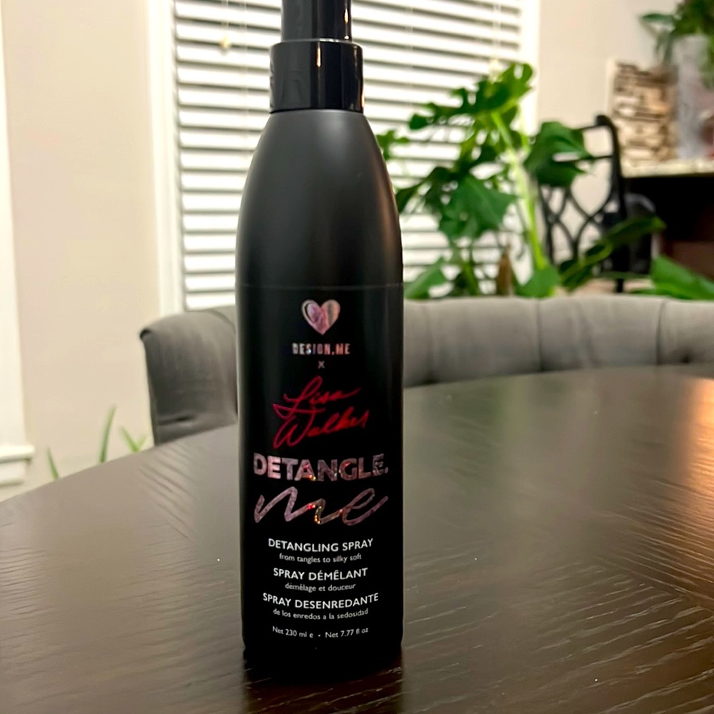 New Design.Me Detangle.ME Lisa Walker Detangling Spray.